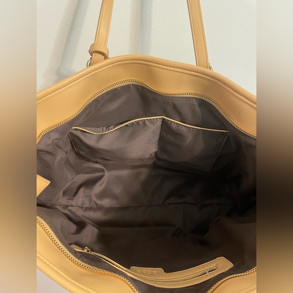 BCBG Paris Tote - Picture 6 of 9